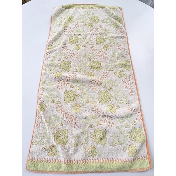 Vintage 80s small bath towel, mint green and  peach floral towel, reversible - Picture 2 of 10